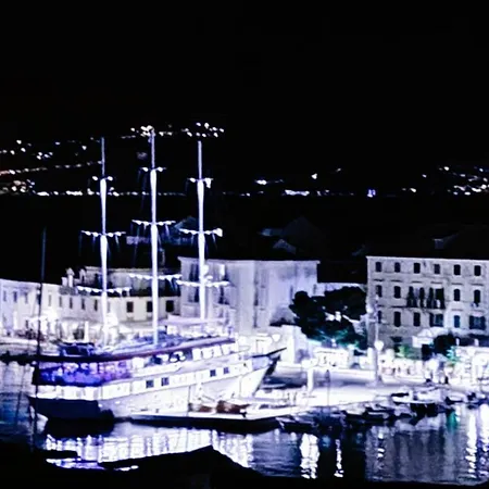 Apartman Ita - *