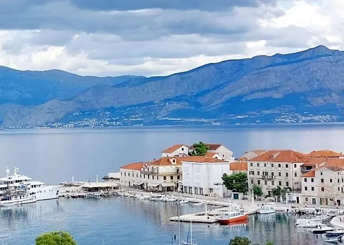 Ita - *