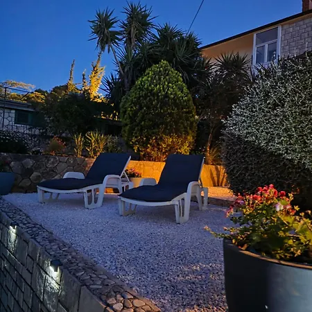 Apartment Ita -